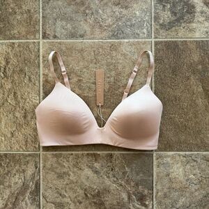 SKIMS Nude Bra